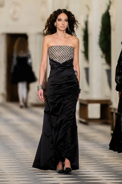 Look 63